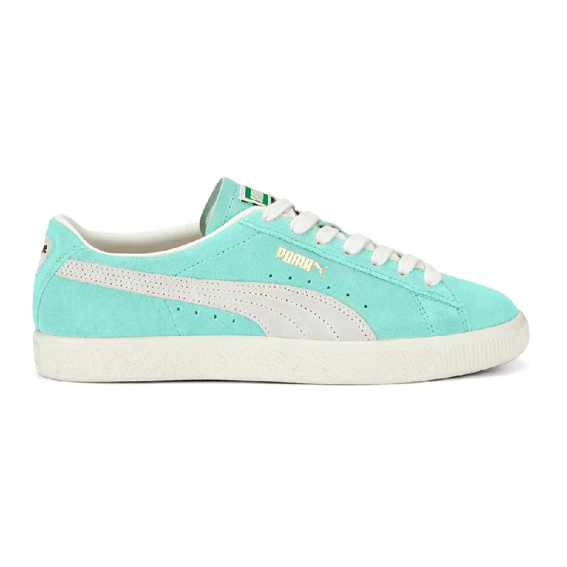 Fashion Essentials Suede Vintage Lace Up Sneakers