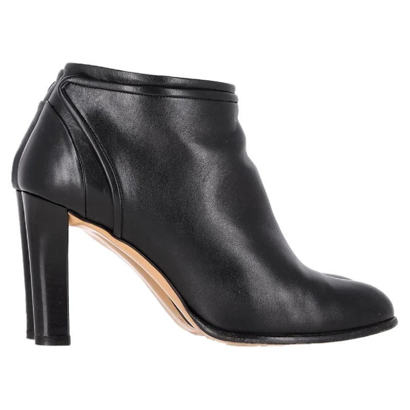 Fashionable Arch Support Shoes Promotion Salvatore Ferragamo Zipped High-Heeled Ankle Boots in Black Leather