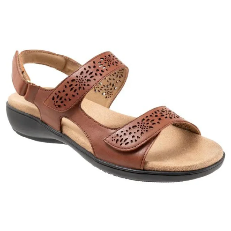 Urban Elegance Deals Trotters Romi Luggage Sandal (Women's)